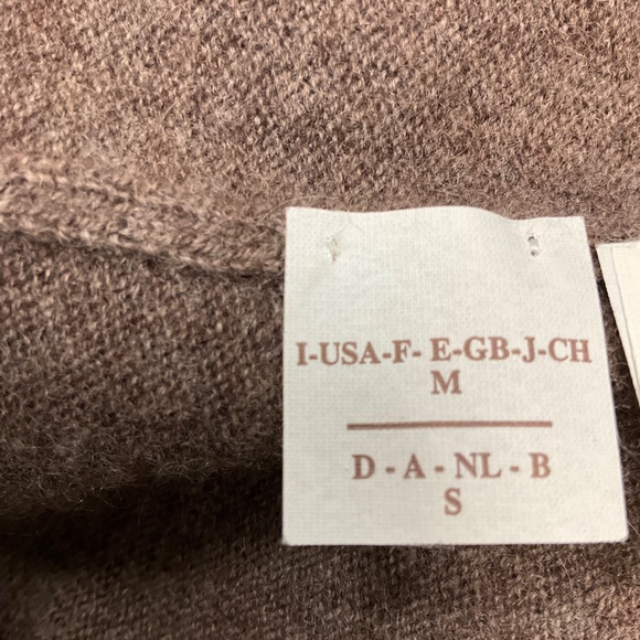 BRUNELLO CUCINELLI TAUPE CASHMERE KNIT AND SILK SWEATER - Picture 5 of 6